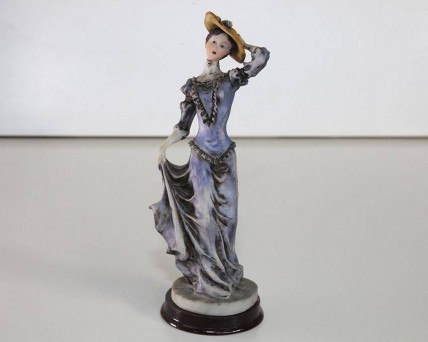 Escultura dama