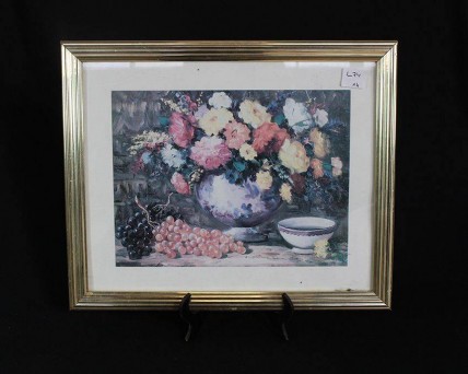 Quadro Com Moldura Dourada