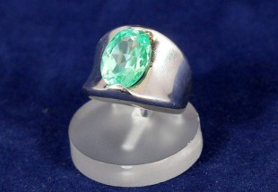 Glamoroso Anel em Prata com design autêntico de moda!
