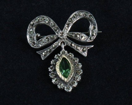 Alfinete Antigo em Prata e Ouro