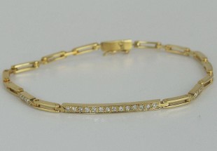 Pulseira Antiga em Ouro (Dragão 800) e Diamantes