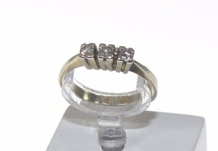 Anel em Ouro Branco (19.2 Quilates) e Diamantes