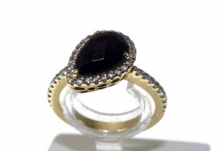Anel em Ouro (14 Quilates) e Diamantes