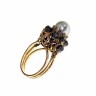 Anel Antigo em Ouro (Cabeça de Cão) Lascas de Diamante e Pérola de Ostra