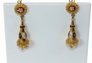 Brincos em Ouro (19.2 Quilates)