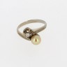 Anel Antigo em Ouro Branco (Formiga) Diamante e Pérola