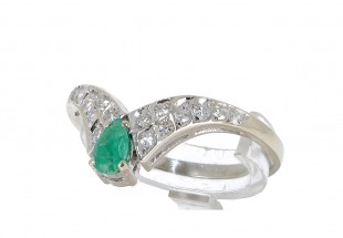 Anel ANTIGO em Ouro de 19,2K e DIAMANTES