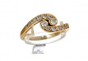 Anel  Ouro 19,2K e DIAMANTES