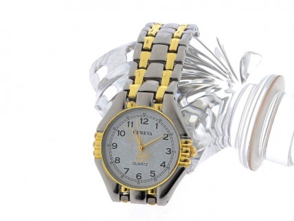 RELÓGIO QUARTZ  DE SENHORA MARCA GENEVE