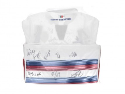 Polo Oficial do Desportivo de Chaves Autografado