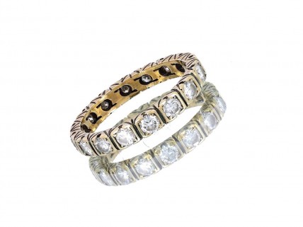 Memória em OURO 19.2K e 16 DIAMANTES