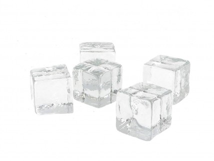 Cubos de gelo em Vidro