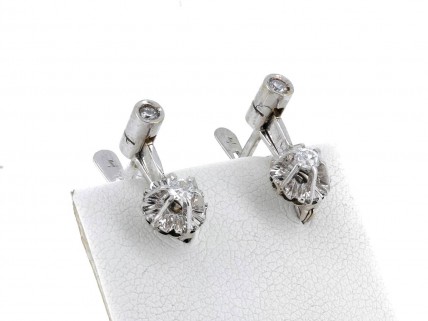 Par de brincos em OURO Branco 19,2K - 4 DIAMANTES