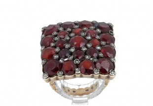 Anel ANTIGO em OURO 19,2k. DIAMANTES e GRANADAS