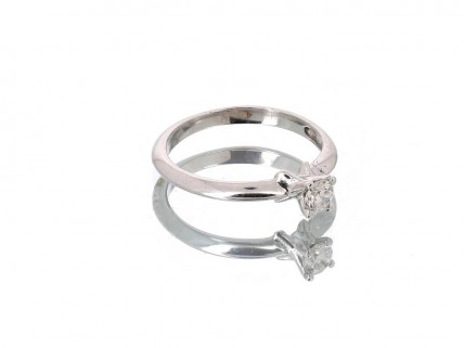 Solitário em Ouro Branco 18k e DIAMANTE 0.20CT