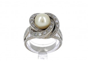 Anel em OURO branco 19,2K - 25 DIAMANTES e PÉROLA NATURAL