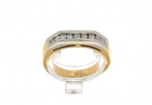Anel em OURO Bicolor de 19,2K - 9 DIAMANTES