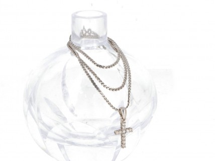 Fio e pingente em OURO Branco 18K