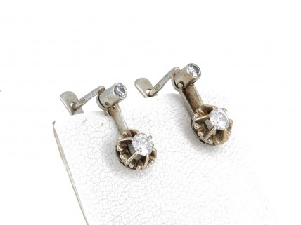 Par de brincos em OURO Branco 19,2K - 4 DIAMANTES