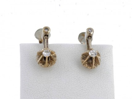 Par de brincos em OURO Branco 19,2K - 4 DIAMANTES