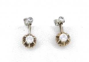 Par de brincos em OURO Branco 19,2K - 4 DIAMANTES