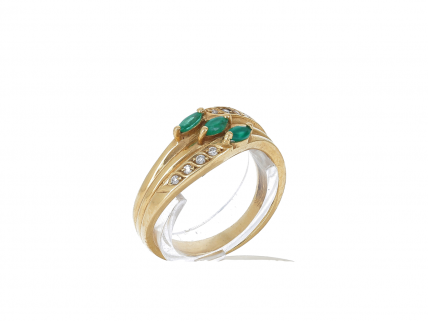 Anel em OURO 19,2k - 8 DIAMANTES e 3 ESMERALDAS.