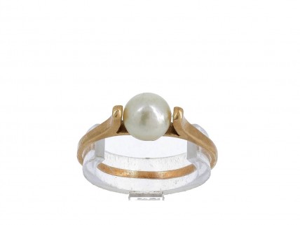 Anel em OURO 19,2K - PÉROLA NATURAL