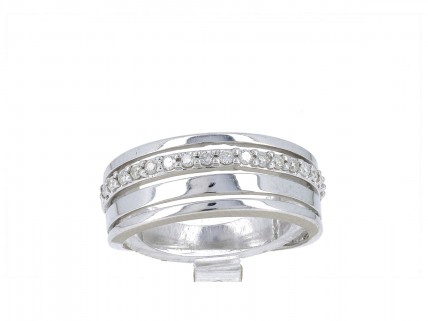 Anel em OURO 19,2K - 17 DIAMANTES