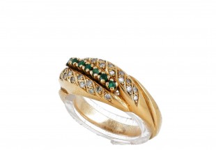 Anel em OURO 19,2K - 28 DIAMANTEs e 7 ESMERALDA