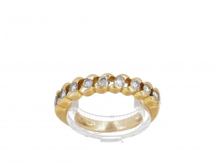 Anel em OURO 19,2K - 9 DIAMANTES