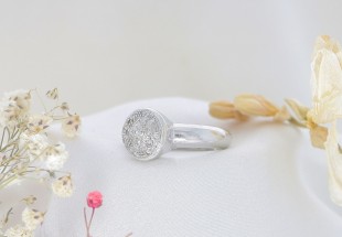 Anel em OURO 19,2K - 16 DIAMANTES 