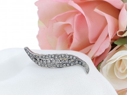 Alfinete em OURO 19,2K e PRATA - 42 DIAMANTES