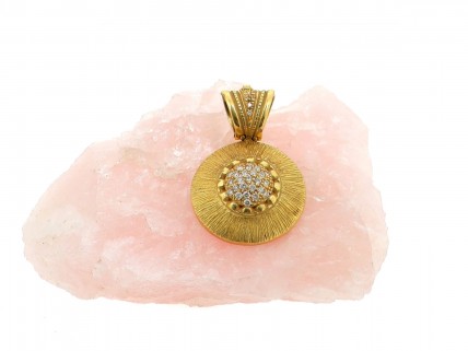 Medalha com 34 DIAMANTES em OURO 19,2kl 