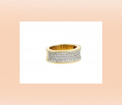 Aliança com 80 DIAMANTES em OURO 18kl