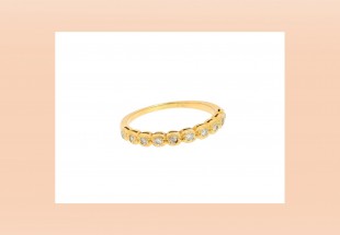 Aliança com 10 DIAMANTES em OURO 19,2kl