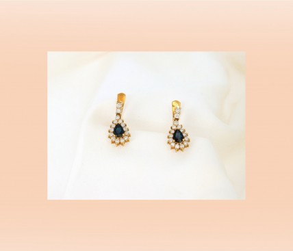 Brincos com 2 TOPÁZIOS e 30 DIAMANTES em OURO 19,2kl