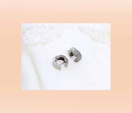 Argolas com 114 DIAMANTES em OURO de 19,2kl