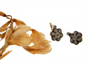 Brincos ANTIGOS com 14 DIAMANTES em OURO 19,2 kl e PRATA