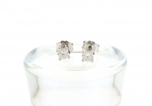 Brincos com 26 DIAMANTES em OURO 19,2 kl