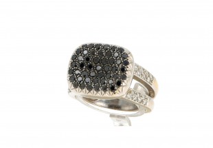 Anel com 76 DIAMANTES em OURO 19,2 kl