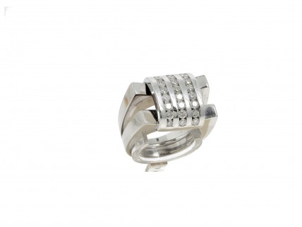 Anel com 24 DIAMANTES em OURO 19,2kl