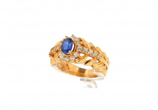 Anel ALTA JOALHARIA com 20 DIAMANTES e 1 SAFIRA em OURO 19,2 kl