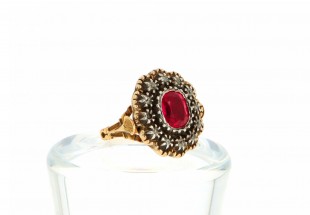 Anel ANTIGO com 12 DIAMANTES e 1 RUBI em OURO 19,2 kl e PRATA
