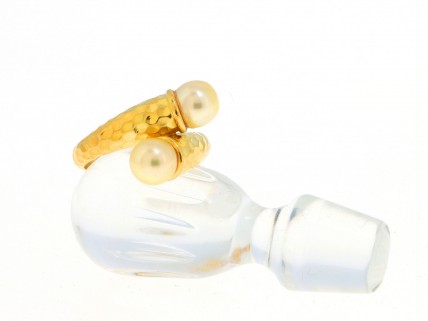 Anel com 2 PÉROLAS  em OURO 19,2 kl