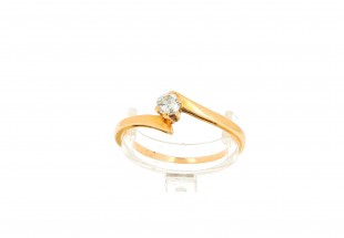 Anel Solitário com 1 DIAMANTE em OURO 19,2 kl