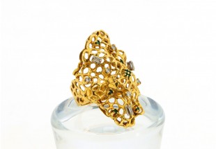 Anel com 6 ESMERALDAS e 8 DIAMANTES em OURO 18 kl