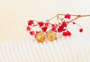 Par de brincos em OURO 19,2K