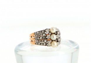 Anel ANTIGO em OURO e PRATA - 49 DIAMANTES e 3 Pérolas