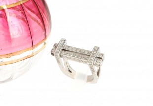 Anel em OURO 19,2K - 66 DIAMANTES