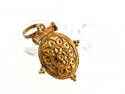 Medalha em prata dourada